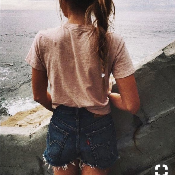 SOLD OUT Custom Levi Cutoffs - Picture 4 of 8